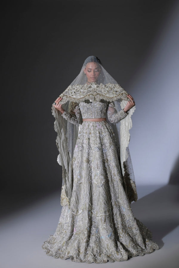 Luxurious Pakistani Bridal Wear Grey Lehenga Choli