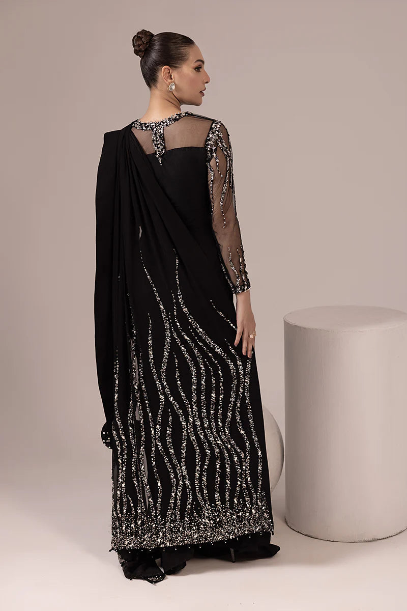 GLITZ AND GLAM