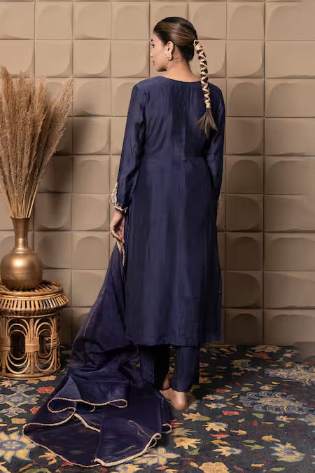 Label Flamingo By Vrinda