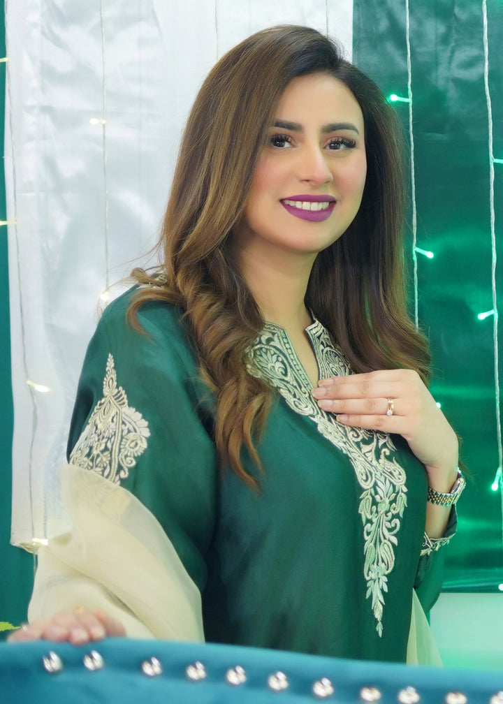 Shayari Emerald green sheesha silk Shirt and Shalwar with Dupatta