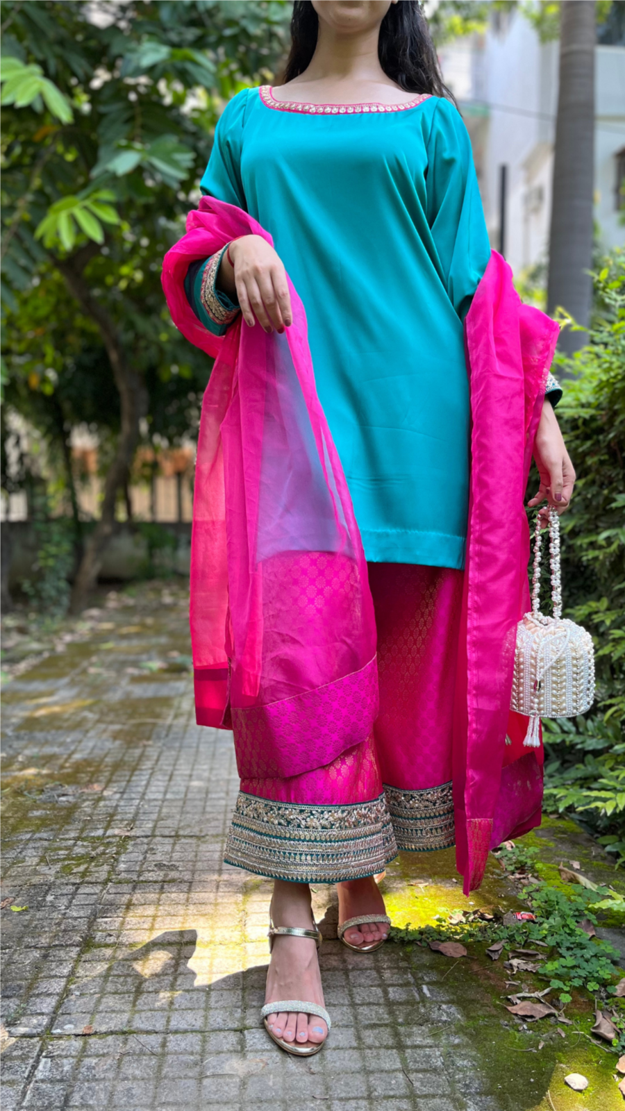'NOOR' Middle Eastern Fit Silk & Brocade set