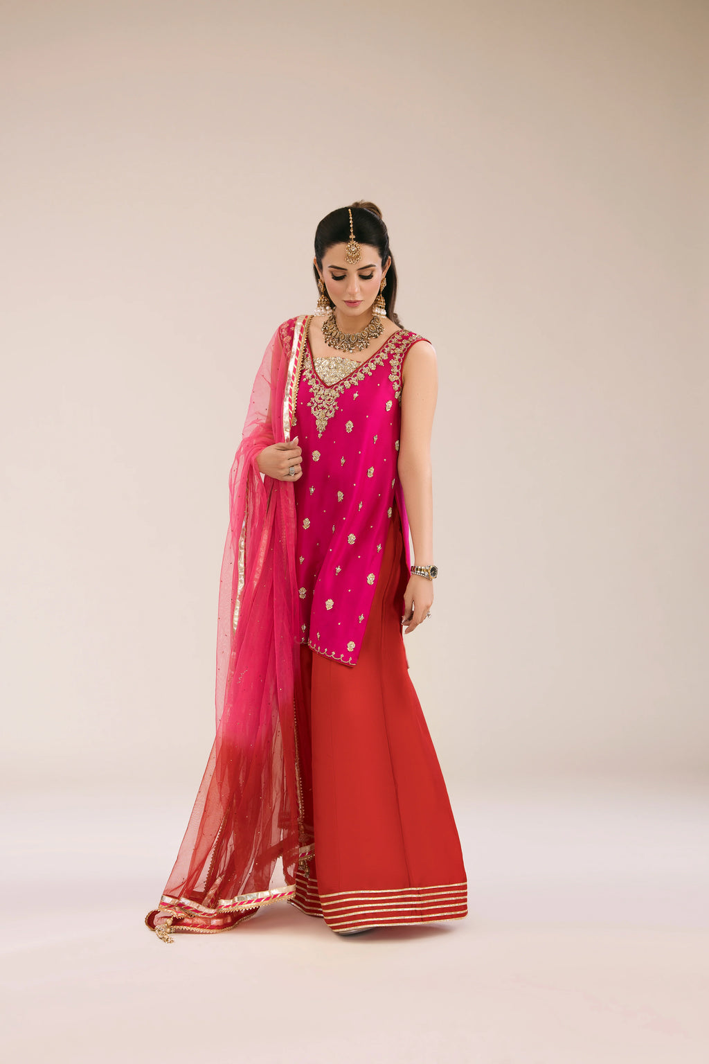 AATSHI GHULABI