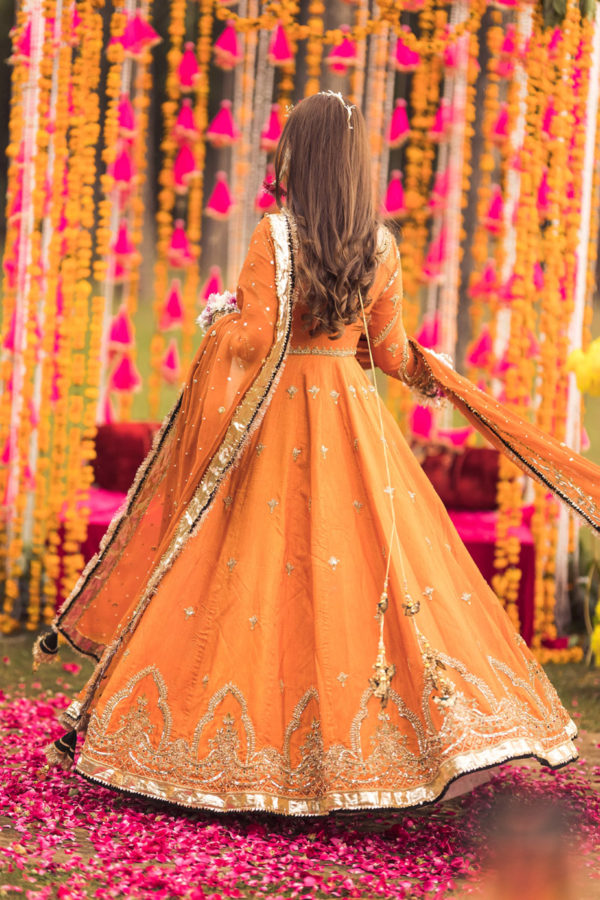 Orange Pishwas