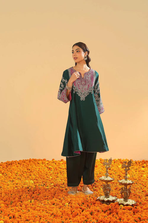 Mohsina - Emerald Green Short Kalidaar Chauga With Salwar