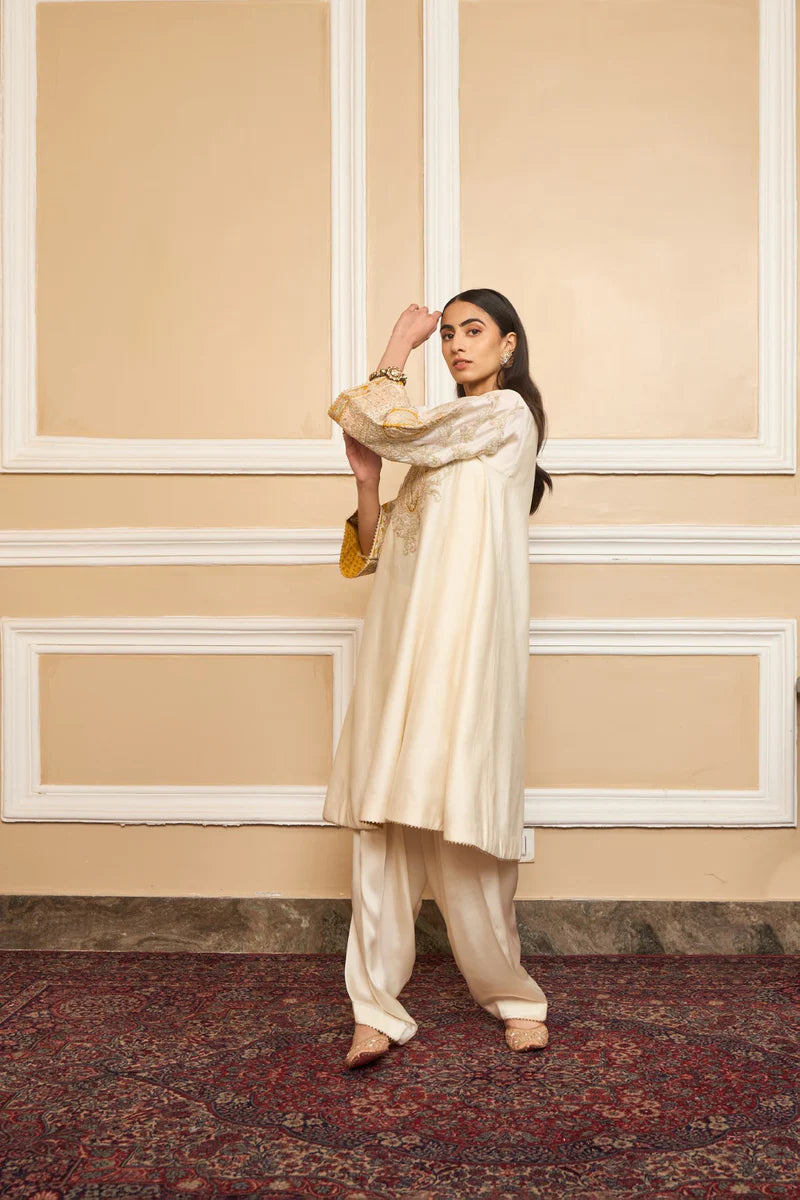 Mohsina - Daisy Ivory Short Kalidaar Choga With Salwar