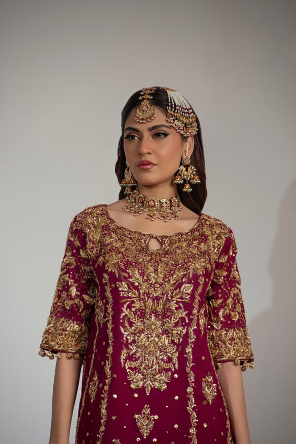 Noorain Magenta pink