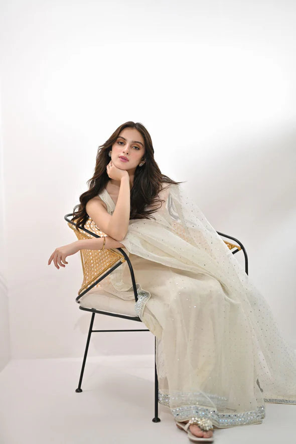 Mahnoor White Organza Saree