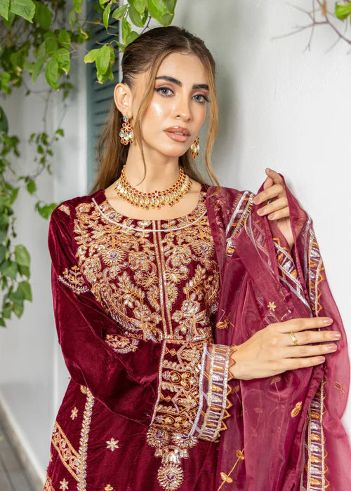 VELVINA FORMAL PRET VELVET