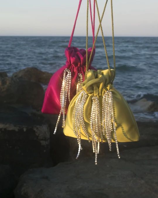 Pouch bag with diamond application
