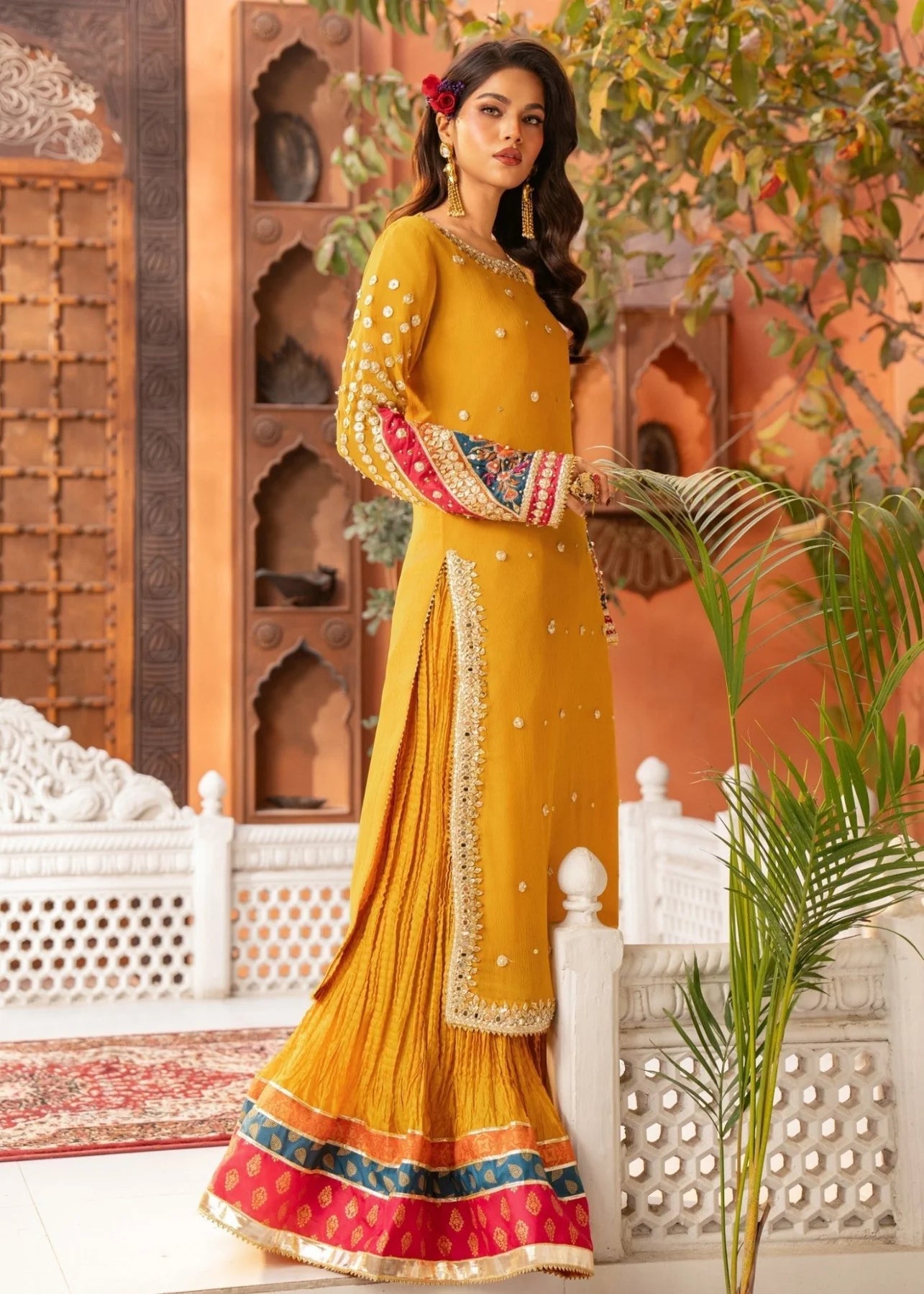 NOOR  Sharara