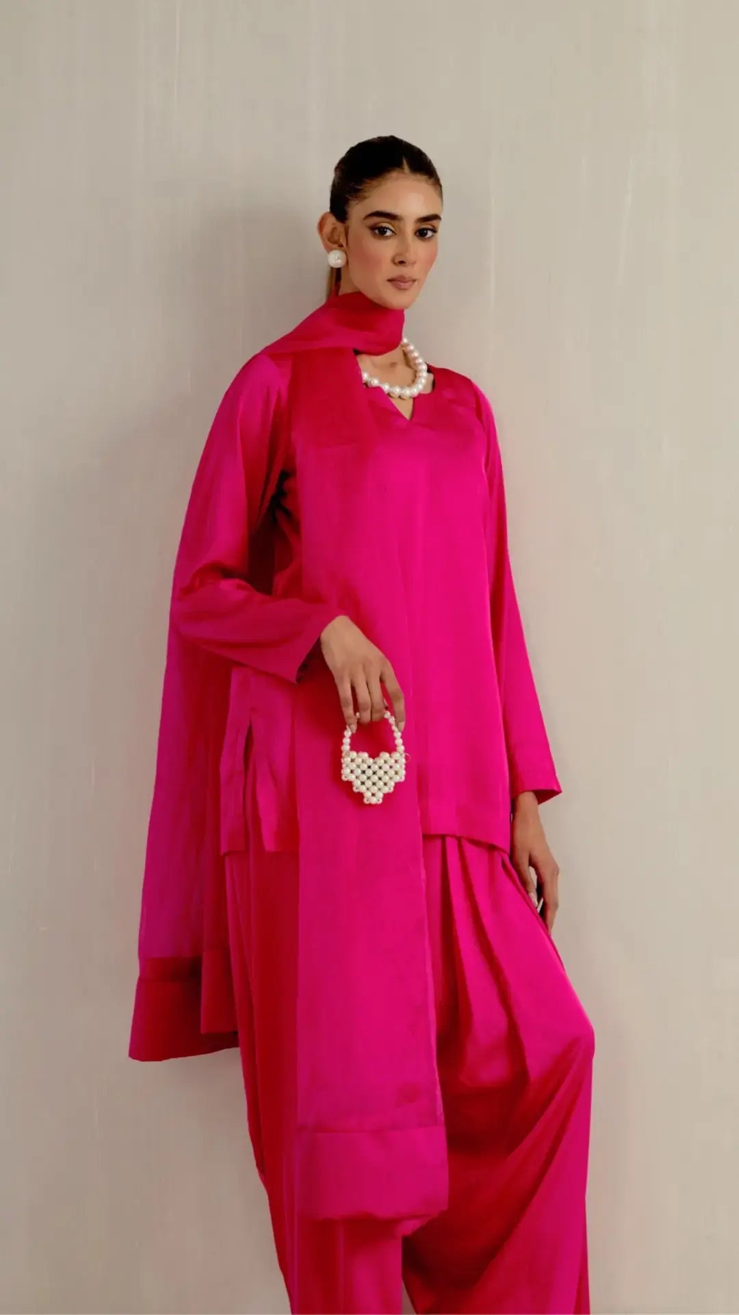 'GULAAB' Middle Eastern Kurta set with Dupatta