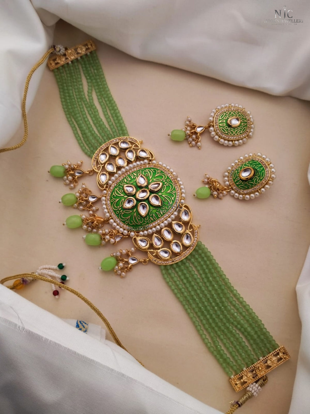 Kundan  Choker Sets